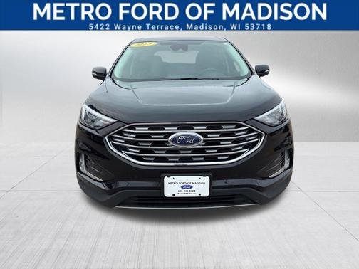 Agate Black Metallic 2023 Ford Edge Titanium