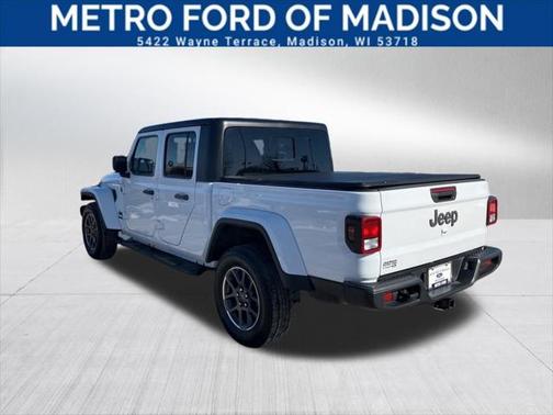 2021 Jeep Gladiator Sport
