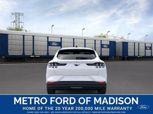 Star White Metallic Tri-Coat 2026 Ford Mustang Mach-E Premium