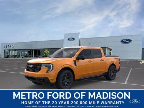 Orange Fury Metallic Tri-Coat 2026 Ford Maverick Tremor