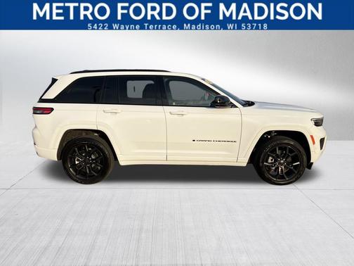 2025 Jeep Grand Cherokee 4xe Anniversary Edition