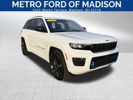 2025 Jeep Grand Cherokee 4xe Anniversary Edition