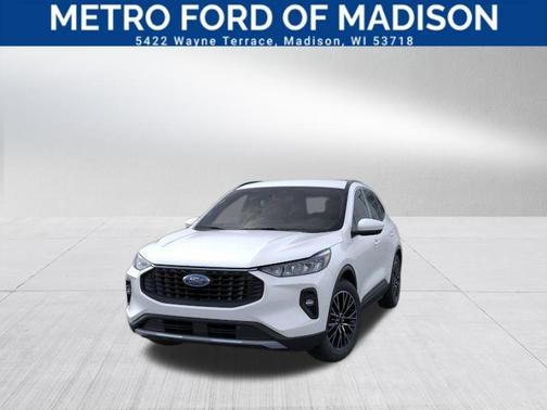 2024 Ford Escape PHEV SE