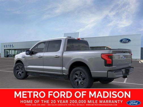 2025 Ford F-150 Lightning Flash