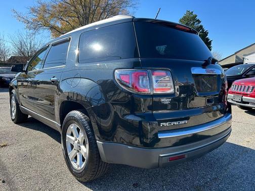 2014 GMC Acadia SLE-2