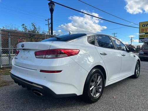 2019 Kia Optima LX