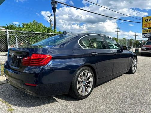 2016 BMW 528 528i