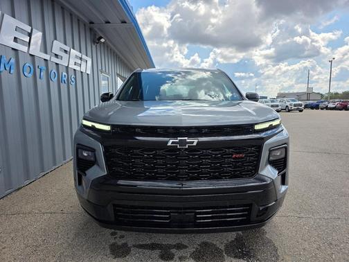 Sterling Gray Metallic 2026 Chevrolet Traverse RS