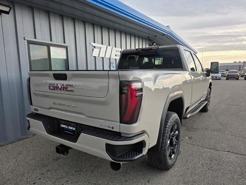 Coastal Dune 2026 GMC Sierra 2500 AT4