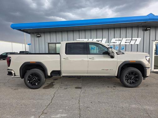 Coastal Dune 2026 GMC Sierra 2500 AT4