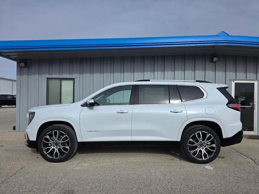 2026 GMC Acadia Denali