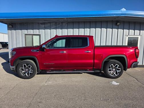 2023 GMC Sierra 1500 SLT