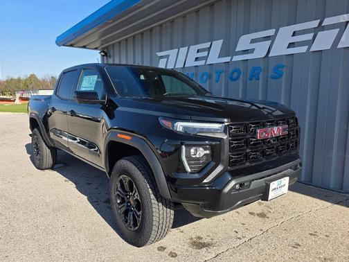 Onyx Black 2025 GMC Canyon Elevation