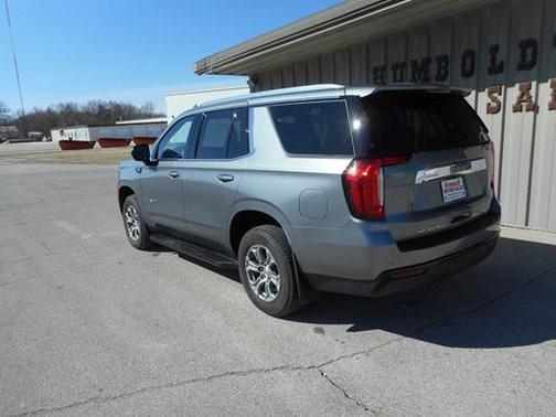 2022 GMC Yukon SLE