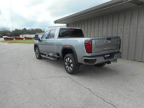 2025 GMC Sierra 2500 Denali