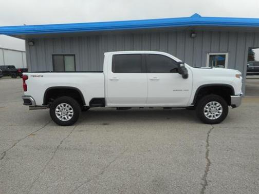 2022 Chevrolet Silverado 3500 LT