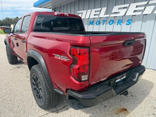 Radiant Red Tintcoat 2026 Chevrolet Colorado Trail Boss
