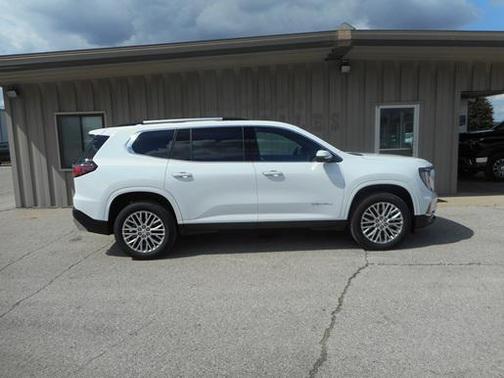 2025 GMC Acadia Denali