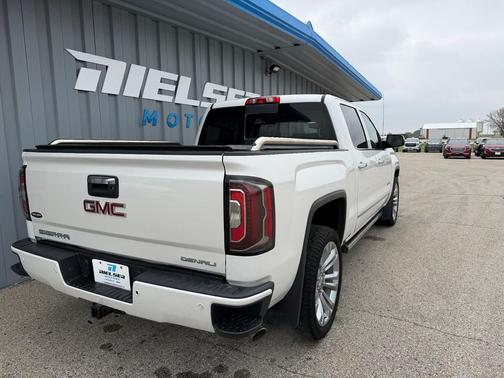 White Frost Tricoat 2016 GMC Sierra 1500 Denali