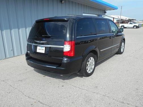 2015 Chrysler Town & Country Touring