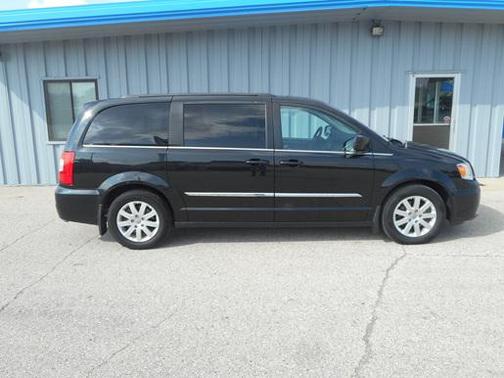 2015 Chrysler Town & Country Touring