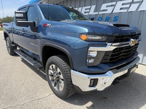 Lakeshore Blue Metallic 2026 Chevrolet Silverado 2500 LT