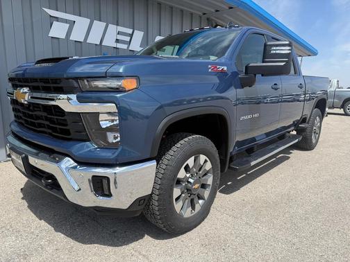 Lakeshore Blue Metallic 2026 Chevrolet Silverado 2500 LT