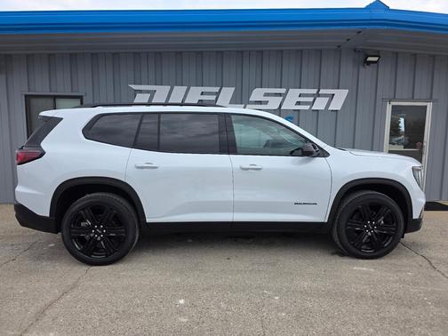 2026 GMC Acadia Elevation AWD