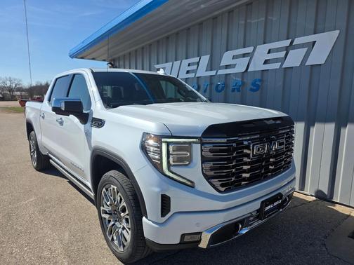 Glacier White Tricoat 2026 GMC Sierra 1500 Denali Ultimate