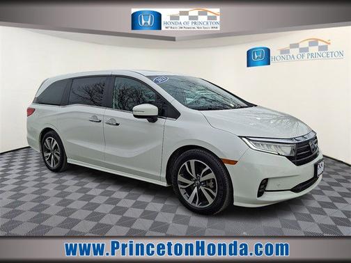 2023 Honda Odyssey 