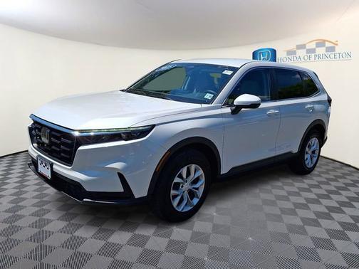 Platinum White Pearl 2026 Honda CR-V