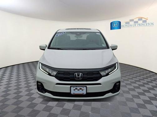 2025 Honda Odyssey 