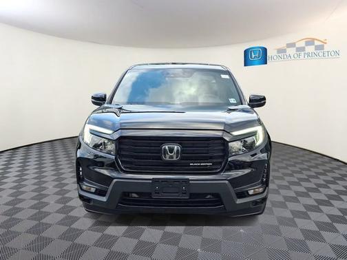Crystal Black Pearl 2023 Honda Ridgeline