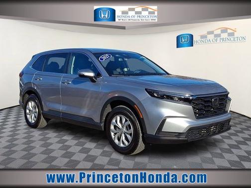 Solar Silver Metallic 2025 Honda CR-V