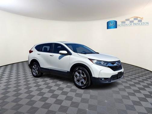 White Diamond Pearl 2018 Honda CR-V