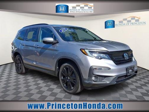 Lunar Silver Metallic 2021 Honda Pilot