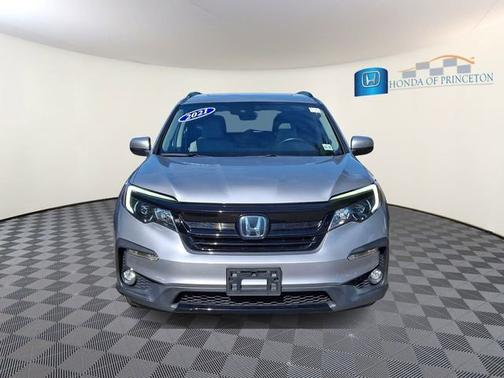 Lunar Silver Metallic 2021 Honda Pilot