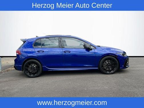 Lapiz Blue Metallic 2025 Volkswagen Golf R 2.0T Black Edition