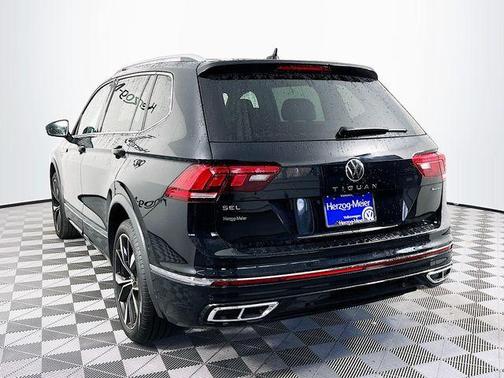 2024 Volkswagen Tiguan 2.0T SEL R-Line