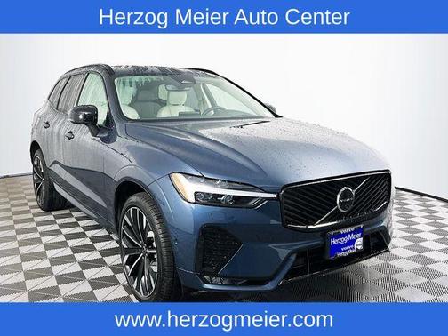 2026 Volvo XC60 B5 Ultra