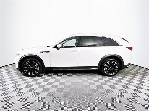 2024 Mazda CX-90 PHEV Premium