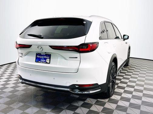 2024 Mazda CX-90 PHEV Premium