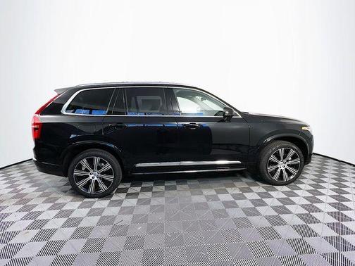 2025 Volvo XC90 B6 Ultra