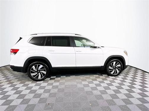 2025 Volkswagen Atlas 2.0T SEL