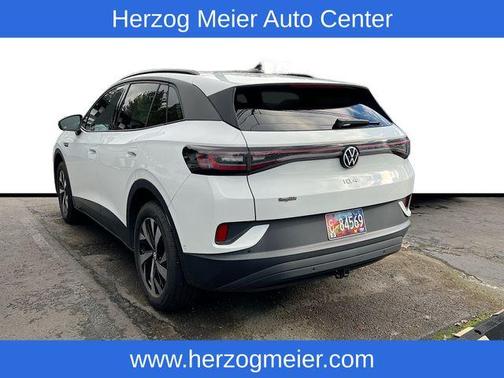 2023 Volkswagen ID.4 Pro