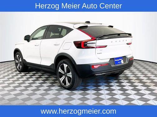 2023 Volvo C40 Recharge Pure Electric Twin Plus