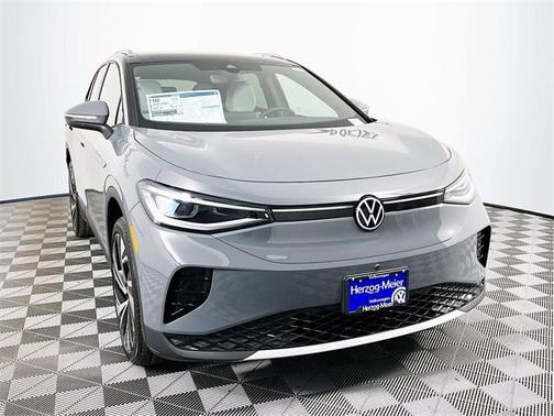 2025 Volkswagen ID.4 Pro S Plus