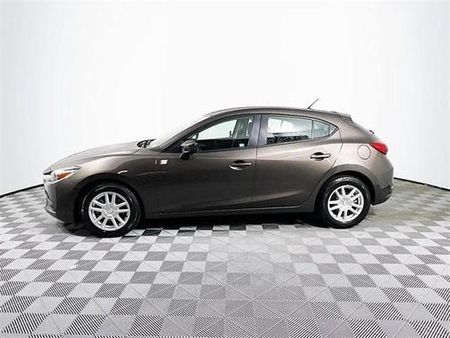 2017 Mazda Mazda3 Sport
