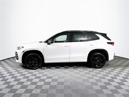 2025 Volkswagen Tiguan 2.0T SE R-Line Black