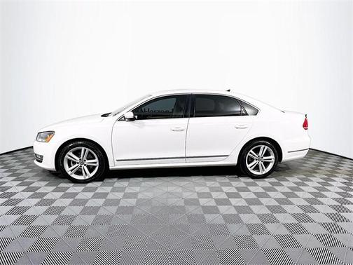 2013 Volkswagen Passat 2.0 TDI SEL Premium